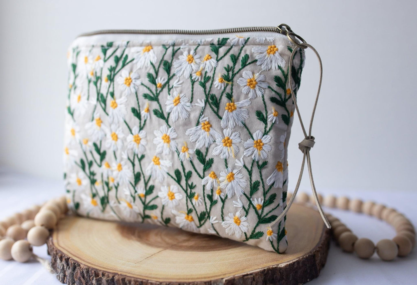 Daisy Floral Embroidered Makeup Bag