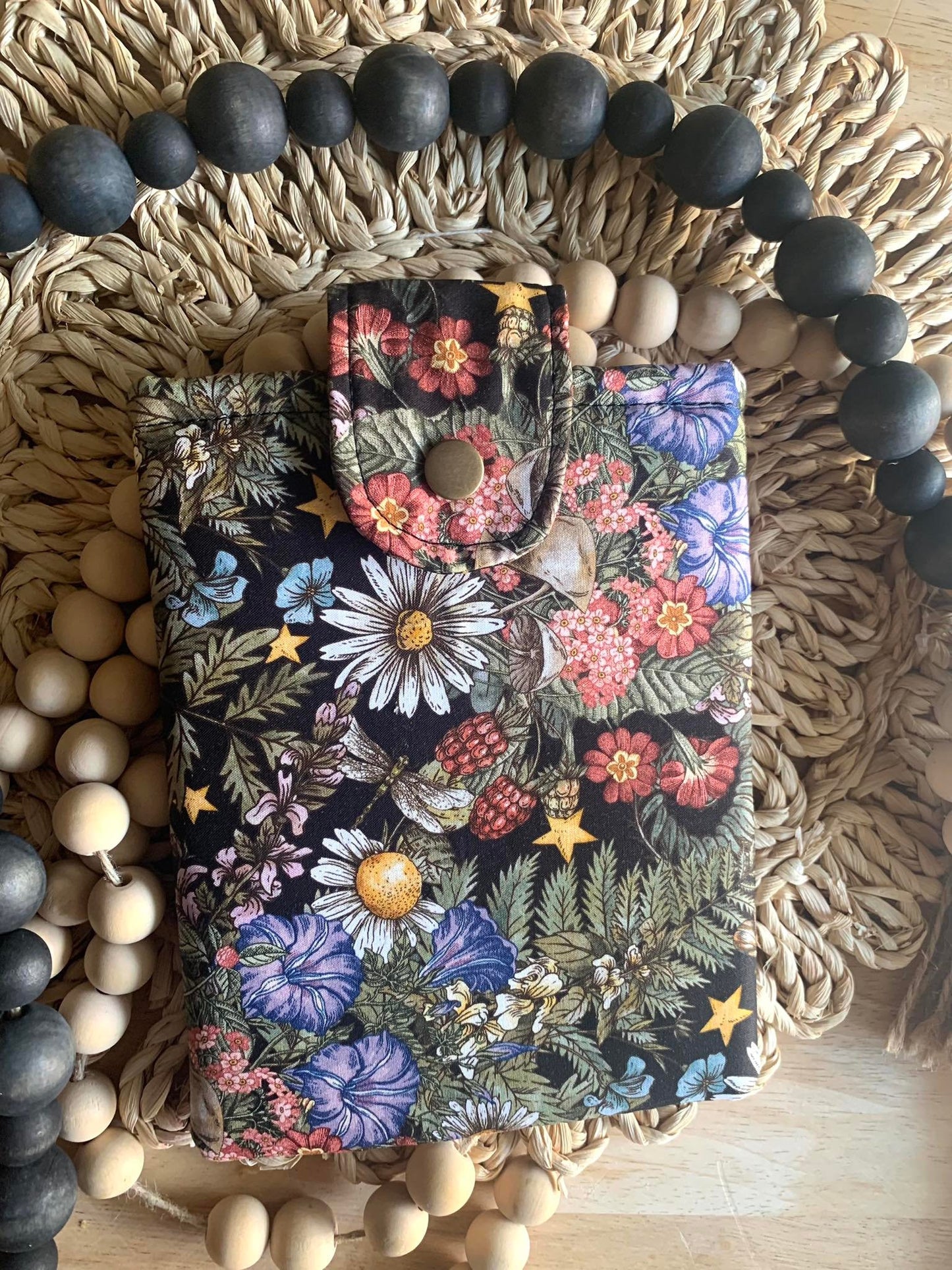 Book Sleeve, Garden Floral Cover Button Handmade Closure Soft Case Custom Hardcover Pouch Bag Case Colorful Stylish Fabric Gift